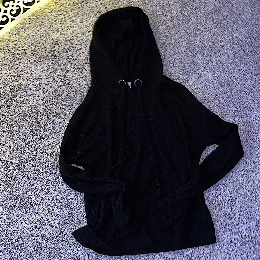 Knit hoodie (no pockets)